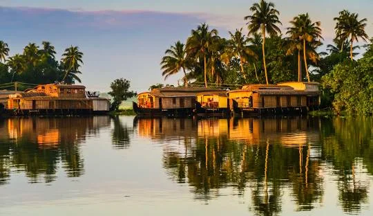 Special Kerala Honeymoon Holiday Tour Package trip poster