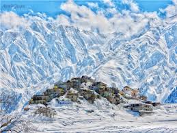 Lahaul Spiti Chandrataal trip poster